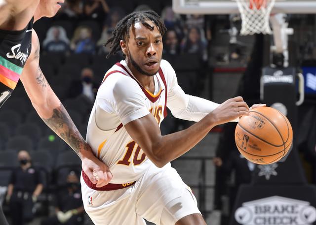 裁判几次鸣 裁判几次鸣